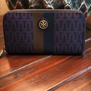 Tory Burch Wallet